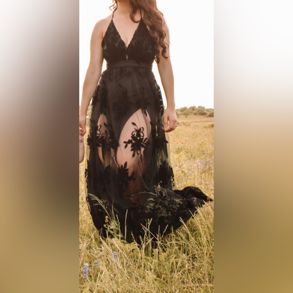 M black dress (Windsor)